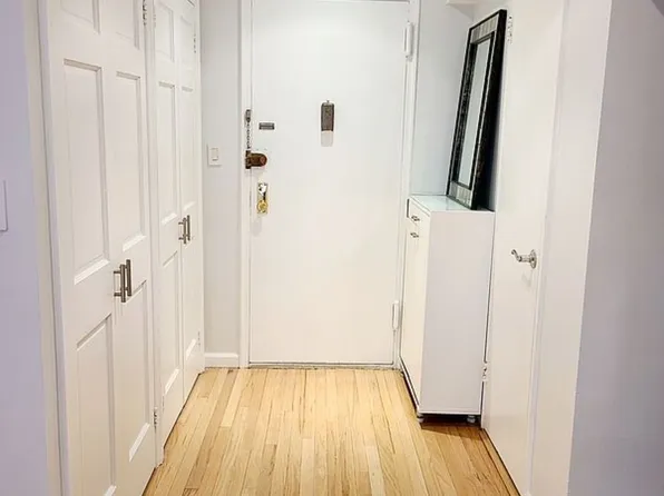 302 East 88th Street image 9 of 9