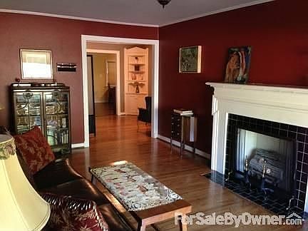 Living room
						:
						Beautiful wood floors & large doorways welcome you to the heart of the home.