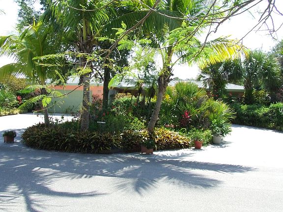 Circular driveway-front