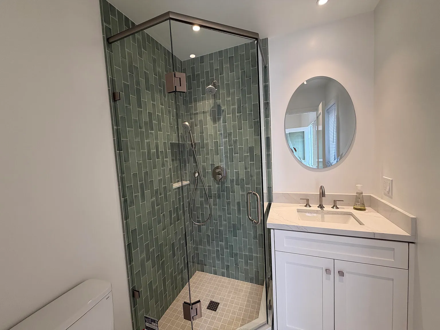 1 bed, 1.0 bath, $2,550 — Photo 3