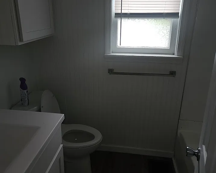 1004 W Madison St — Photo 8