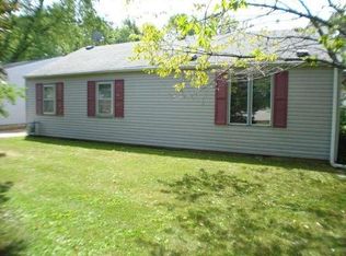 4213 Menasha Ave, Manitowoc, WI 54220