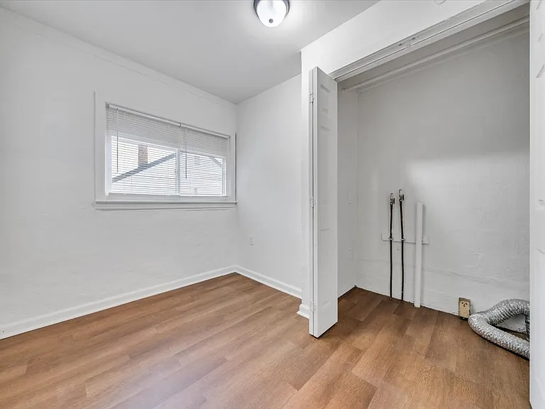 1515 Hanover Ave NW — Photo 14