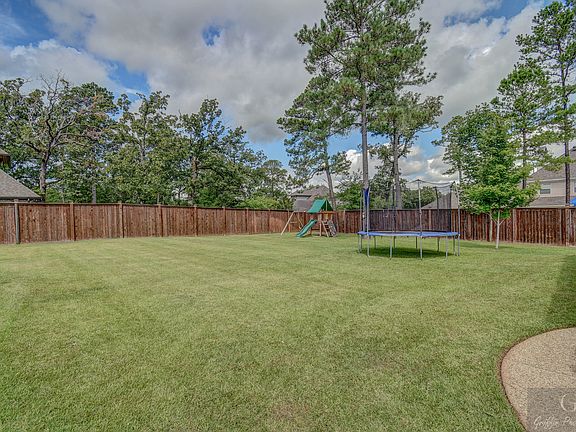 3rd image of 1034 Abbie Glenn Ln