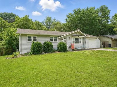 7005 NW 73rd St, Kansas City, MO, 64152