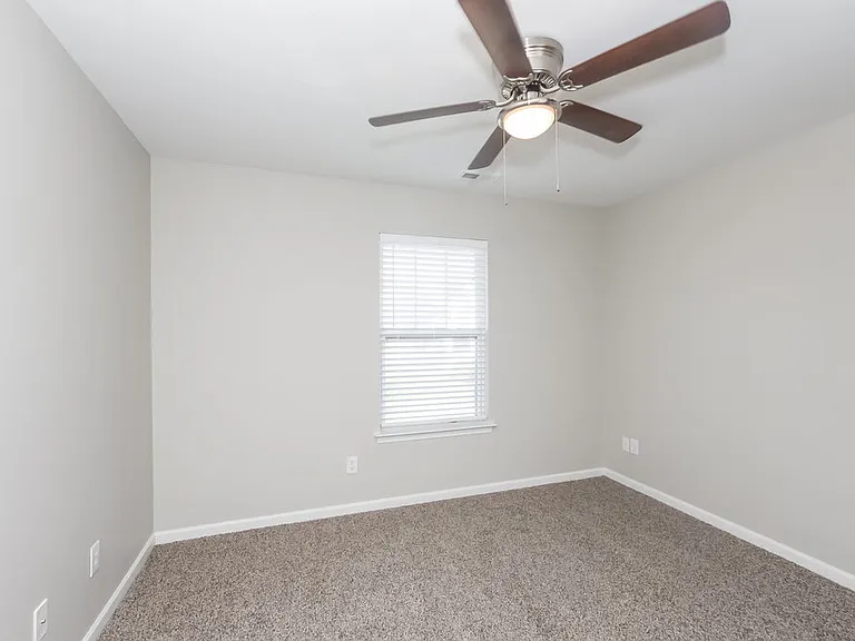 13633 Waverton Ln — Photo 13