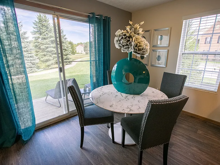 Perimeter Lakes Apartments — Photo 19