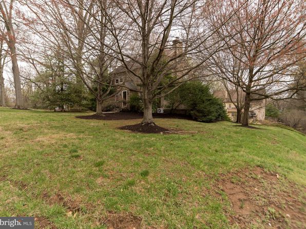 495 Byberry Rd, Huntingdon Valley, PA 19006