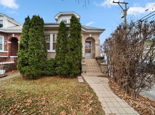 6347 W Henderson St, Chicago, IL