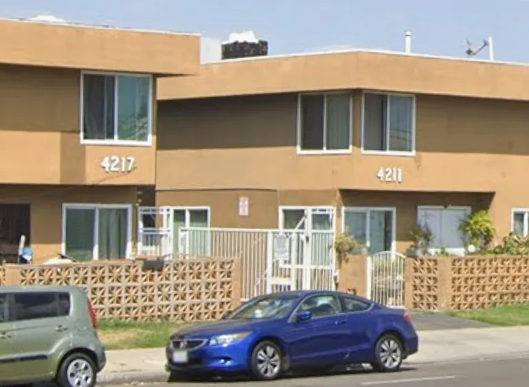 4217 W Rosecrans Ave #E — Photo 5
