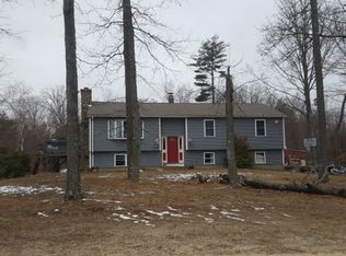 31 E Hill Rd, Monson, MA 01057