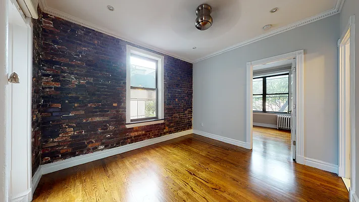 Rented by Bond New York | media 15