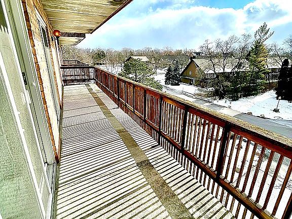 3rd image of 502 Redondo Dr APT 411