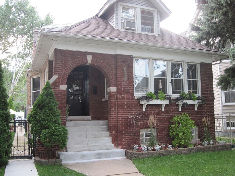 1st image of 4140 N Lawndale Ave
