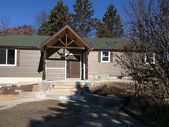 3rd image of 15208 W 143rd St