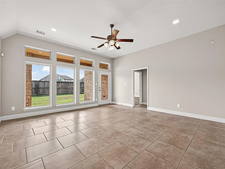 2107 Cinnamon Teal Cir — Photo 11