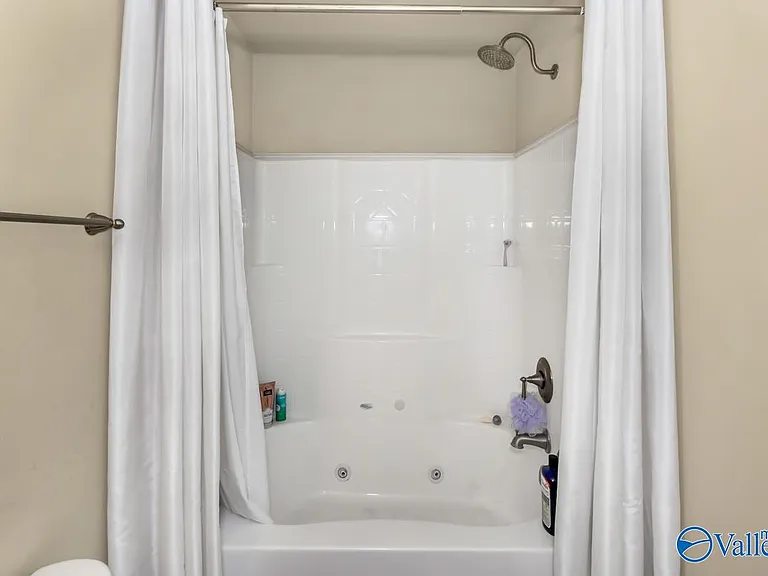 5015 Montauk Trl SE — Photo 15
