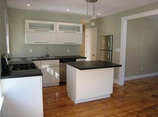 17 Sayward St UNIT 1, Gloucester, MA 01930