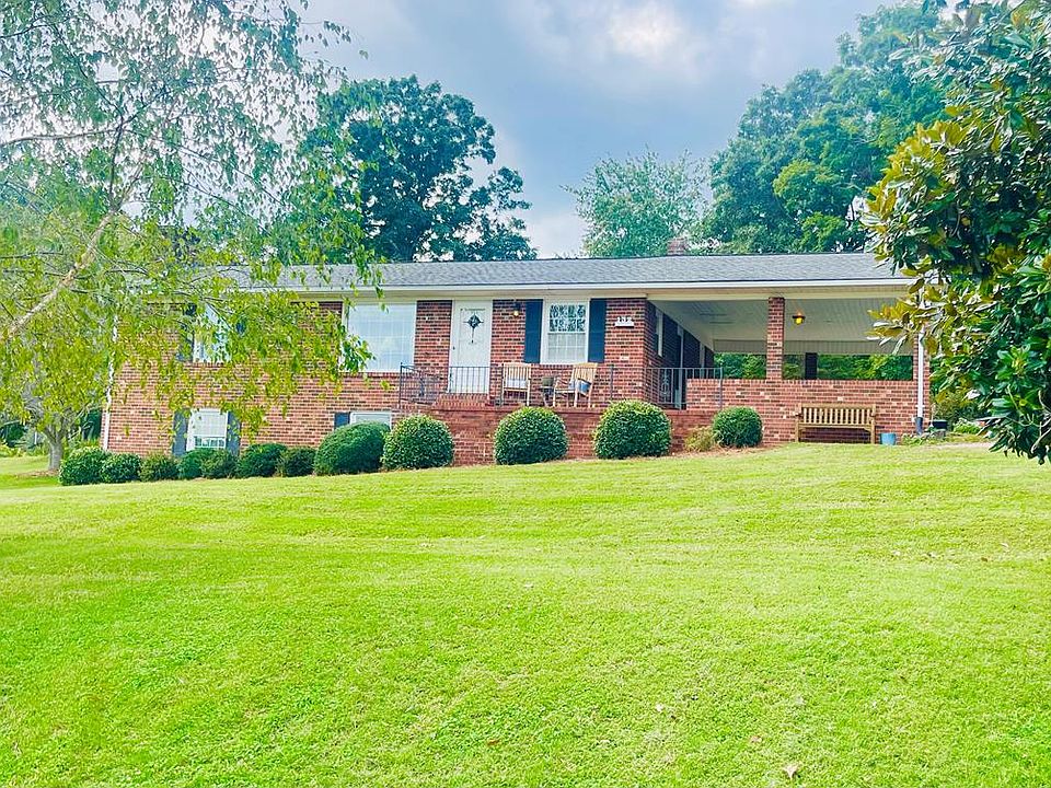 1st image of 132 Country Ln