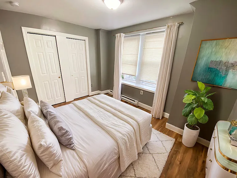 1934 W Ontario St #3 — Photo 8
