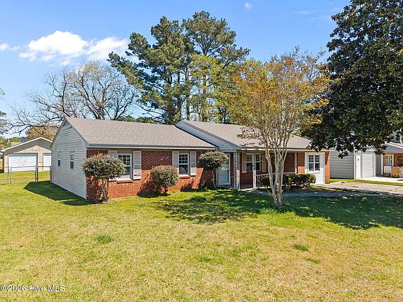 2nd image of 17 Walnut Drive