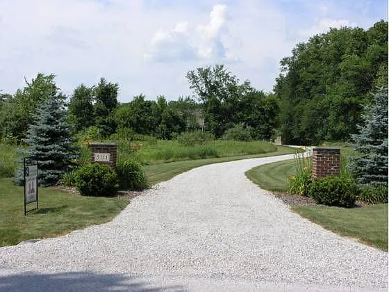 5111 Vandolah Rd photo 1