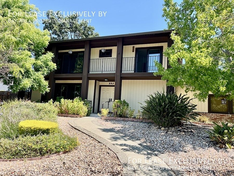 1st image of 771 Bain Pl
