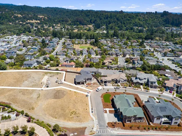 60 Indy Cir, Soquel, CA 95073