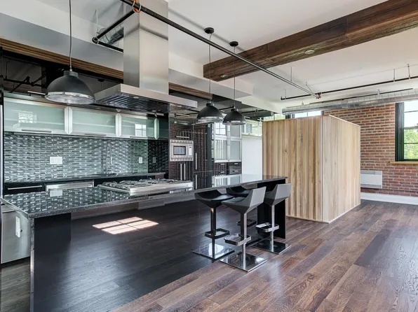 1830 Rue Panet #412, Montreal, QC H2L 0G1