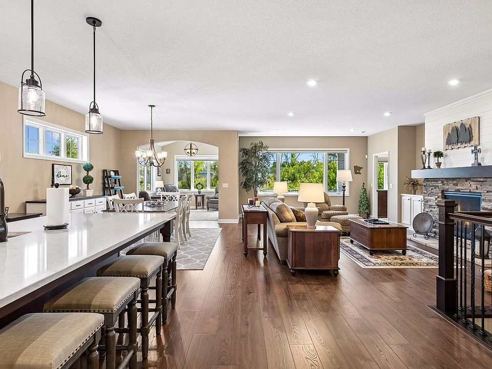 1st image of 13687 Wildflower Way NE