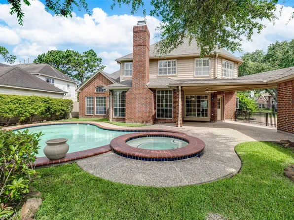 5534 Honor Dr, Houston, TX 77041