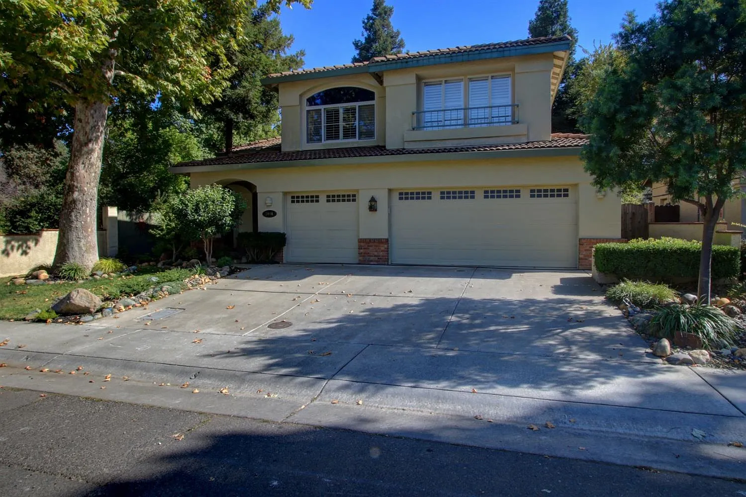 3046 Prado Ln photo 1