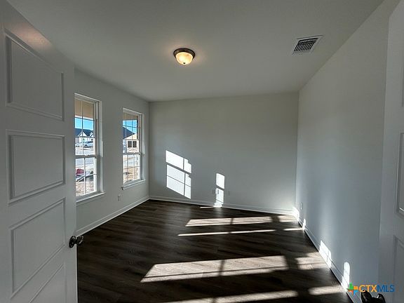 4th image of 106 Nettie Dr