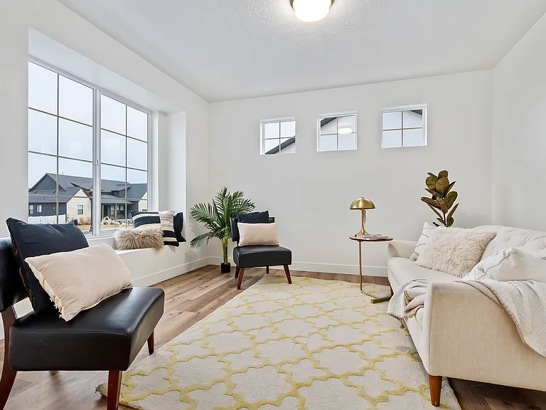 3559 S Garibaldi Way — Photo 4