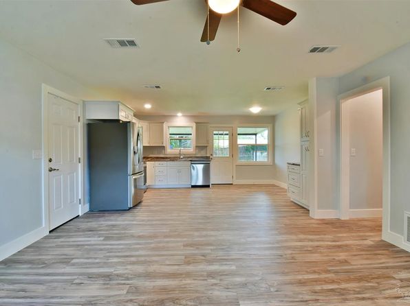 5771 Hermosa Cir