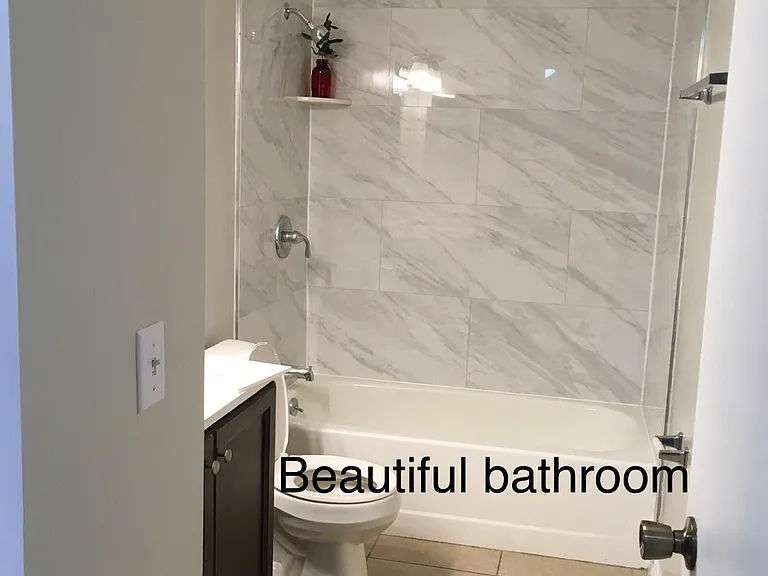 509 E Rosewood Ln #509 — Photo 11