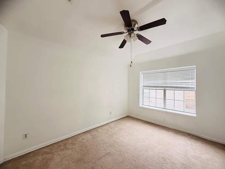 434 Moonlight Way — Photo 19