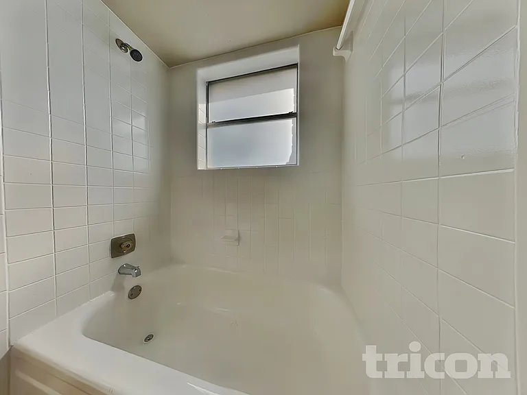19030 Jodywood Dr — Photo 11