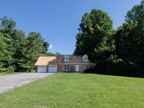 5800 W May Rd, Bloomington, IN 47403