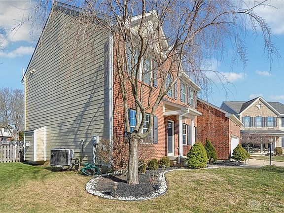3rd image of 6875 Norman Cross Ln