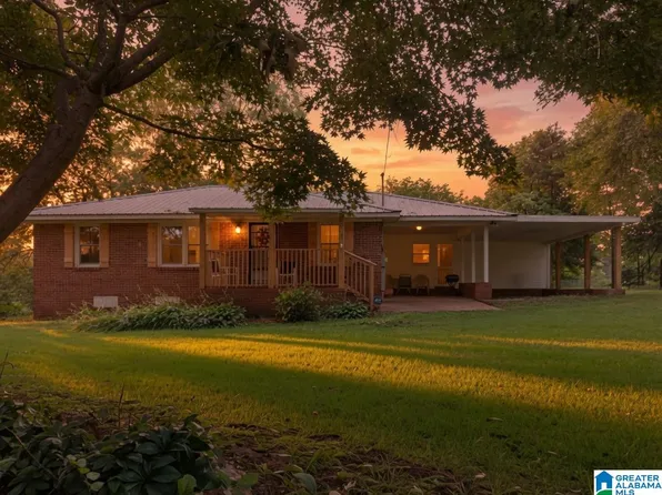 5621 Arrow Ave, Anniston, AL 36206