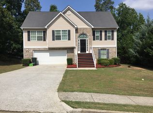9275 Tara Dr SW, Covington, GA 30014