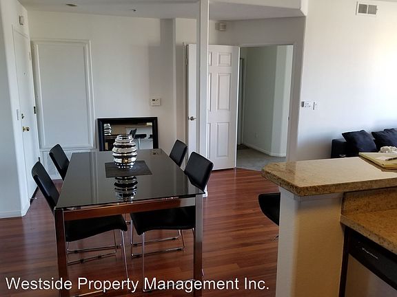 2nd image of 1522 S Saltair Ave APT 205