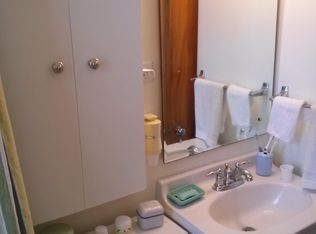 1371 Waverly Rd, Eastlake, OH 44095