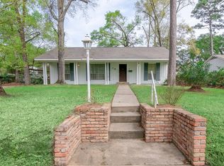 16 Little John Ln, Conroe, TX 77301