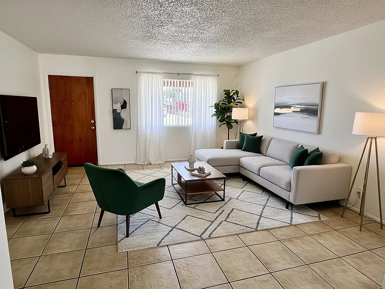1330 W Elna Rae St — Photo 3