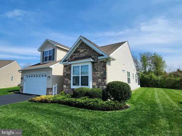 51 Congressional Ct, Magnolia, DE 19962