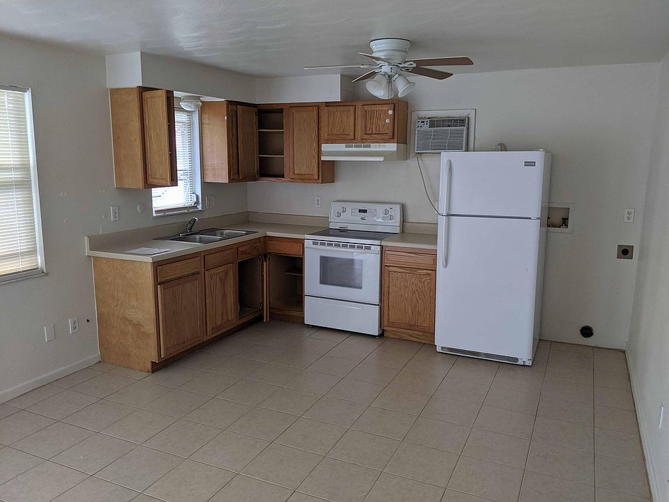 2nd image of 38610 9th Ave
