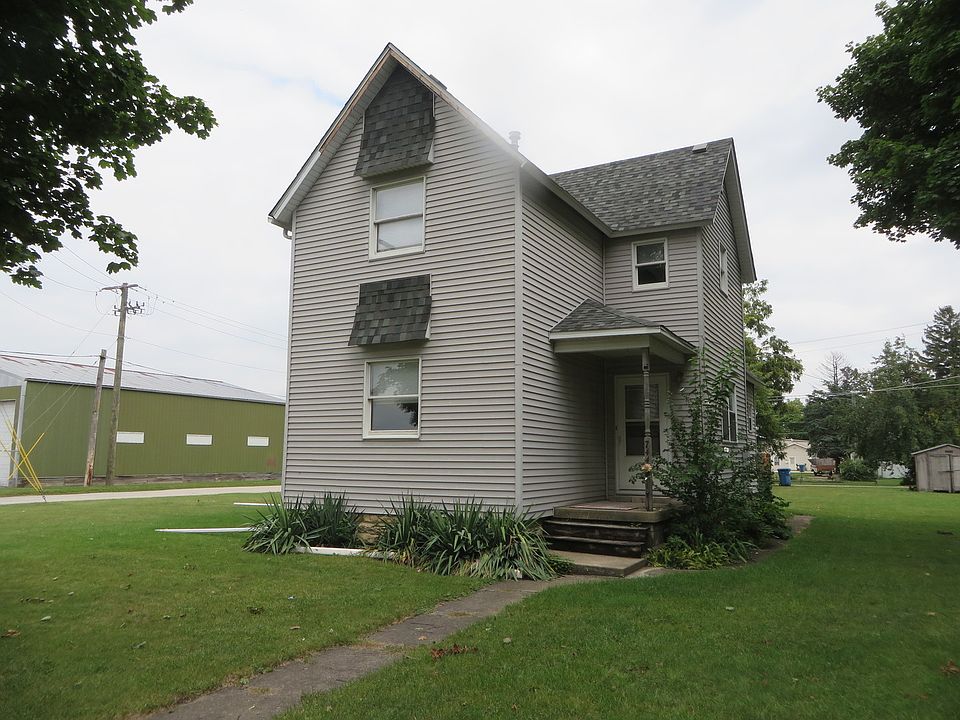 744 N Dixie Hwy, Momence, IL 60954 Zillow