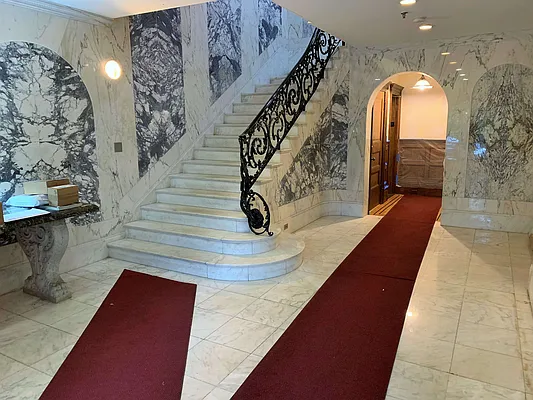 Rented by Joe Gotham LTD | media 30